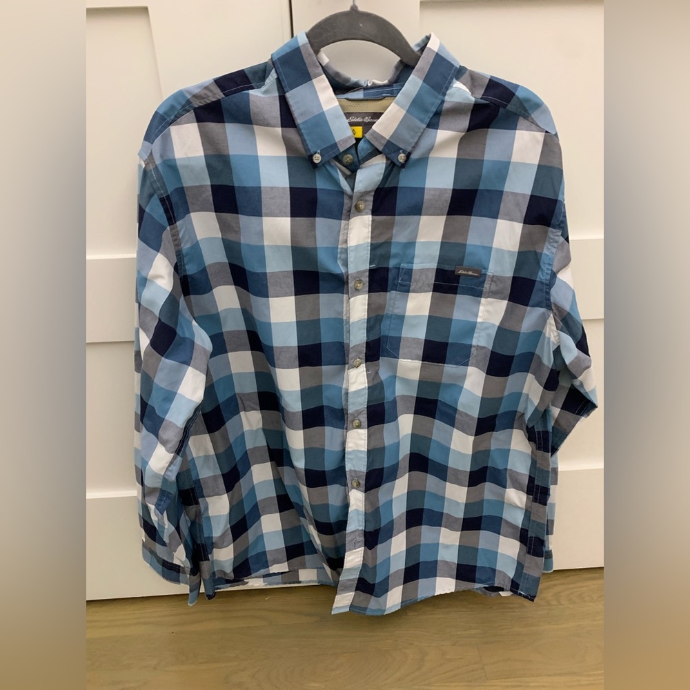 Eddie Bauer Men's XL Blue Checkered Dress Shirt